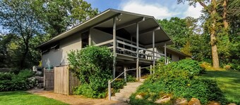 "Chat's on the Rocks"...Secluded Family Friendly Comfort