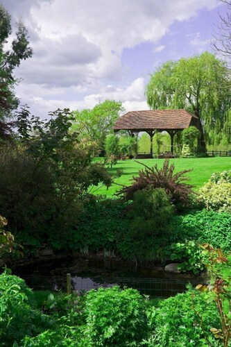 ***** Stable Cottage ***** Hamptons Farmhouse, Child Friendly Holidays