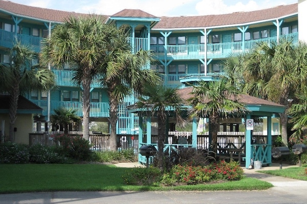 Sea Breeze 952 W. Beach Blvd. Gulf Shores AL.