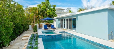 Una piscina climatizada