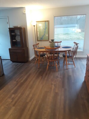 Dining - Dock on lake and our 750 sq ft cottage home at Kentucky Lake (New Concord)