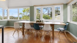 تناول الطعام