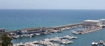 HOUSE WITH SEA VIEWS WITH PRIVATE POOL AND LARGE GARDEN
