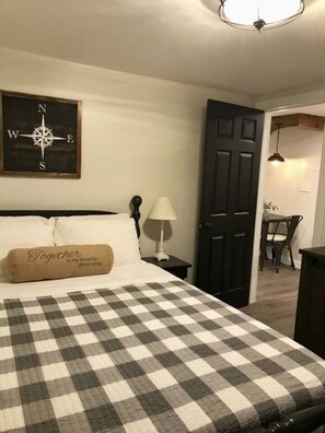 2 Schlafzimmer, Schreibtisch, Bügeleisen/Bügelbrett, kostenloses WLAN