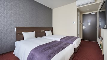 Kamar Twin, 2 Tempat Tidur Twin, Bebas Asap Rokok | 1 kamar tidur, seprai premium, selimut bulu angsa, dan meja kerja