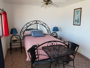 10 habitaciones, wifi gratis y ropa de cama 