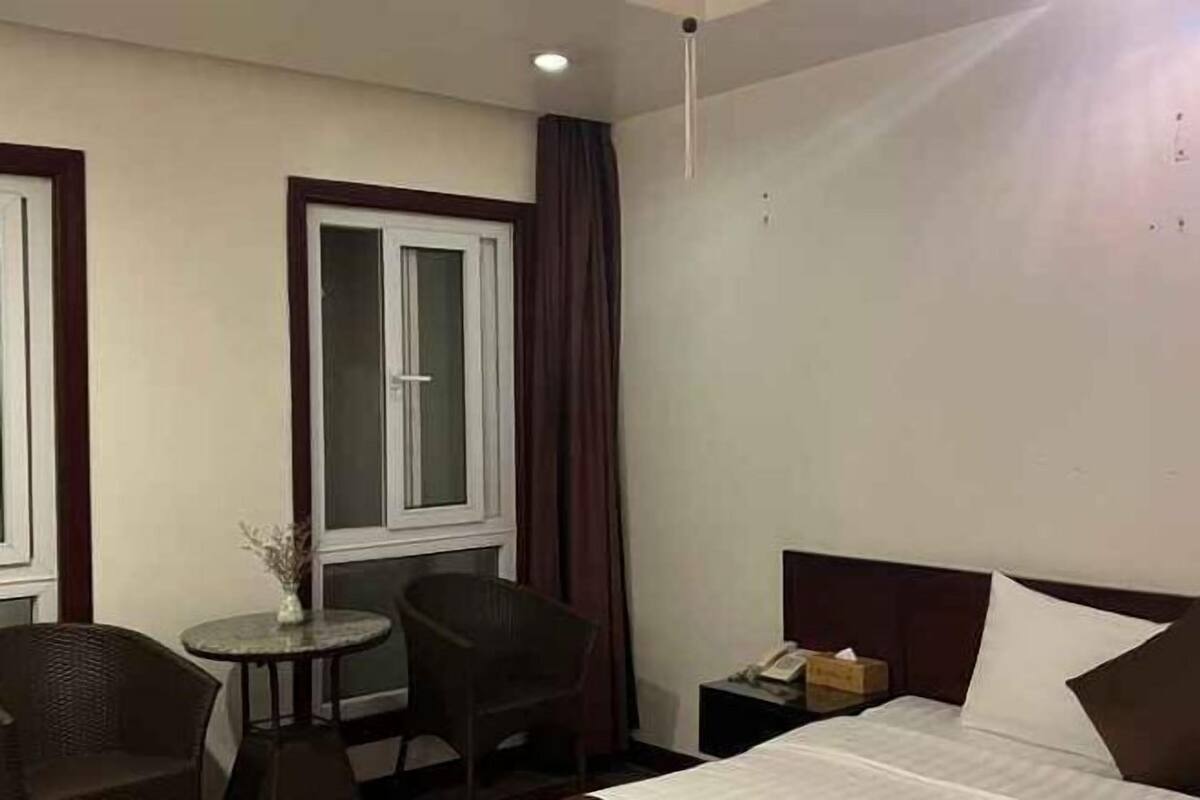 Minibar, desk, blackout curtains, soundproofing