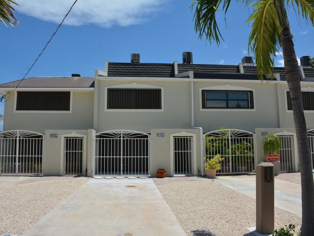 Wake up in Paradise! Florida Keys - Islamorada - 6-month minimum rental