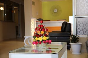 Lobby - Vamos Guest House (Addis Ababa)