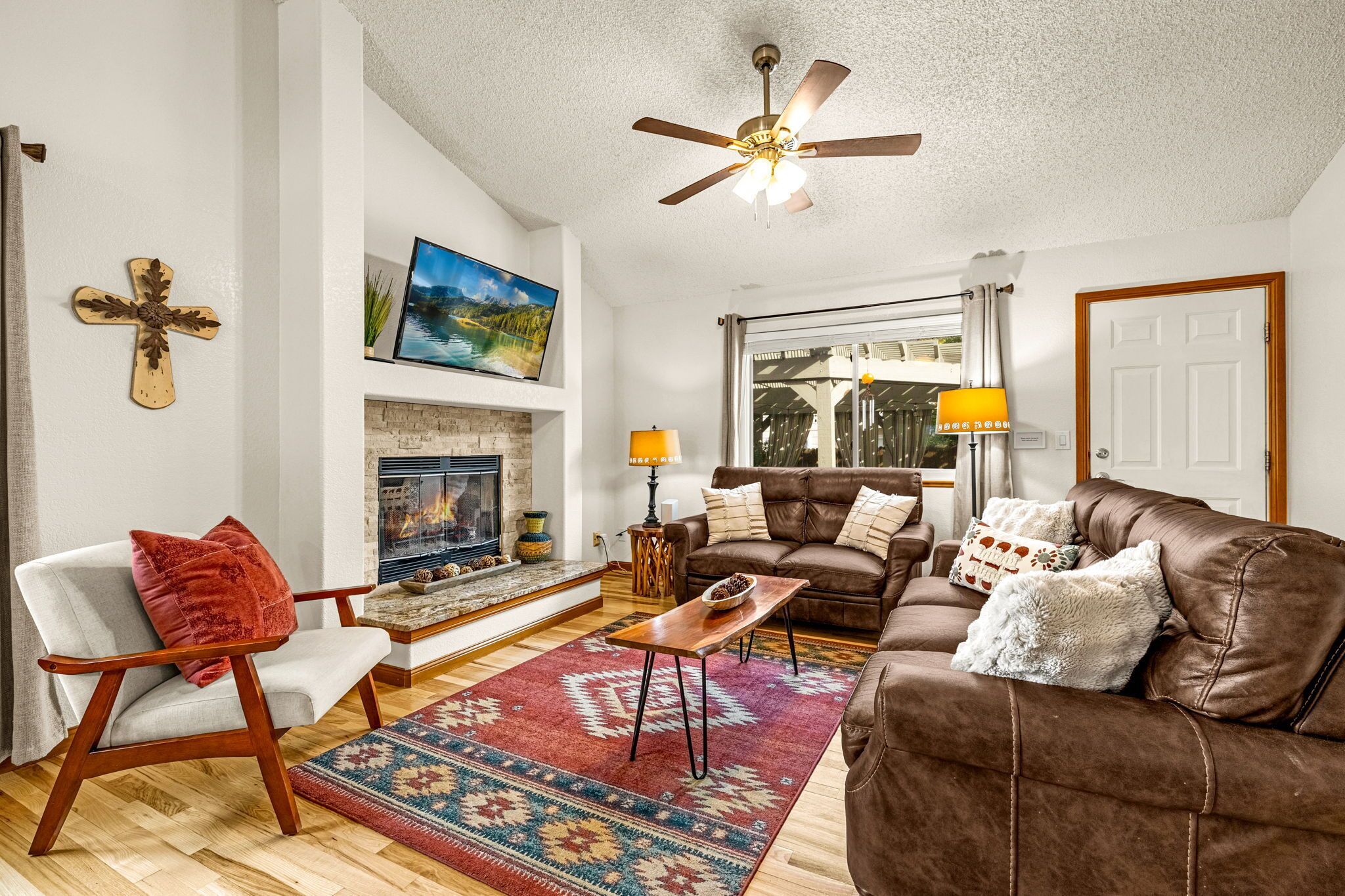 Smart TV, fireplace, video games, DVD player