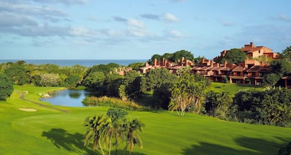 San Lameer Villa Rentals 10419