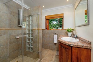 Luxury Villa, 5 Bedrooms | Bathroom | Separate tub and shower, deep soaking tub, towels - San Lameer Villa Rentals 11703 (Southbroom)