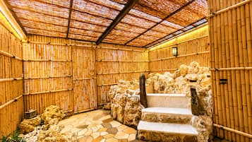 Japanese-style Quadruple Room | Bathroom | Bathtub, deep soaking tub, hair dryer, bathrobes