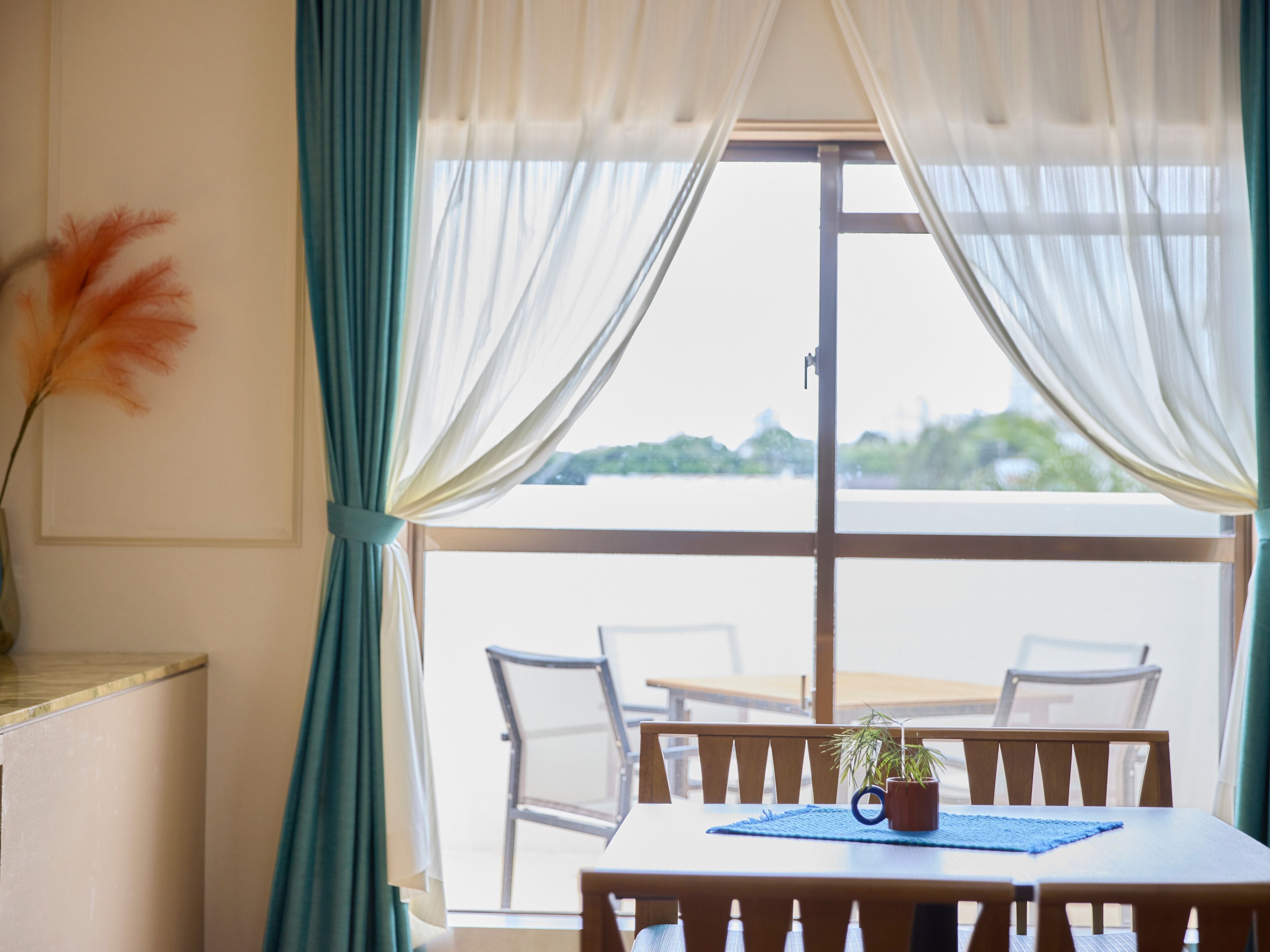 Family Room, Non Smoking | Individually decorated, desk, laptop workspace, soundproofing