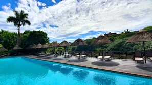 3 outdoor pools