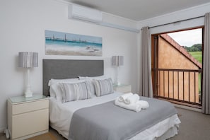 Villa superior, 3 habitaciones | 3 habitaciones y internet por cable gratis 