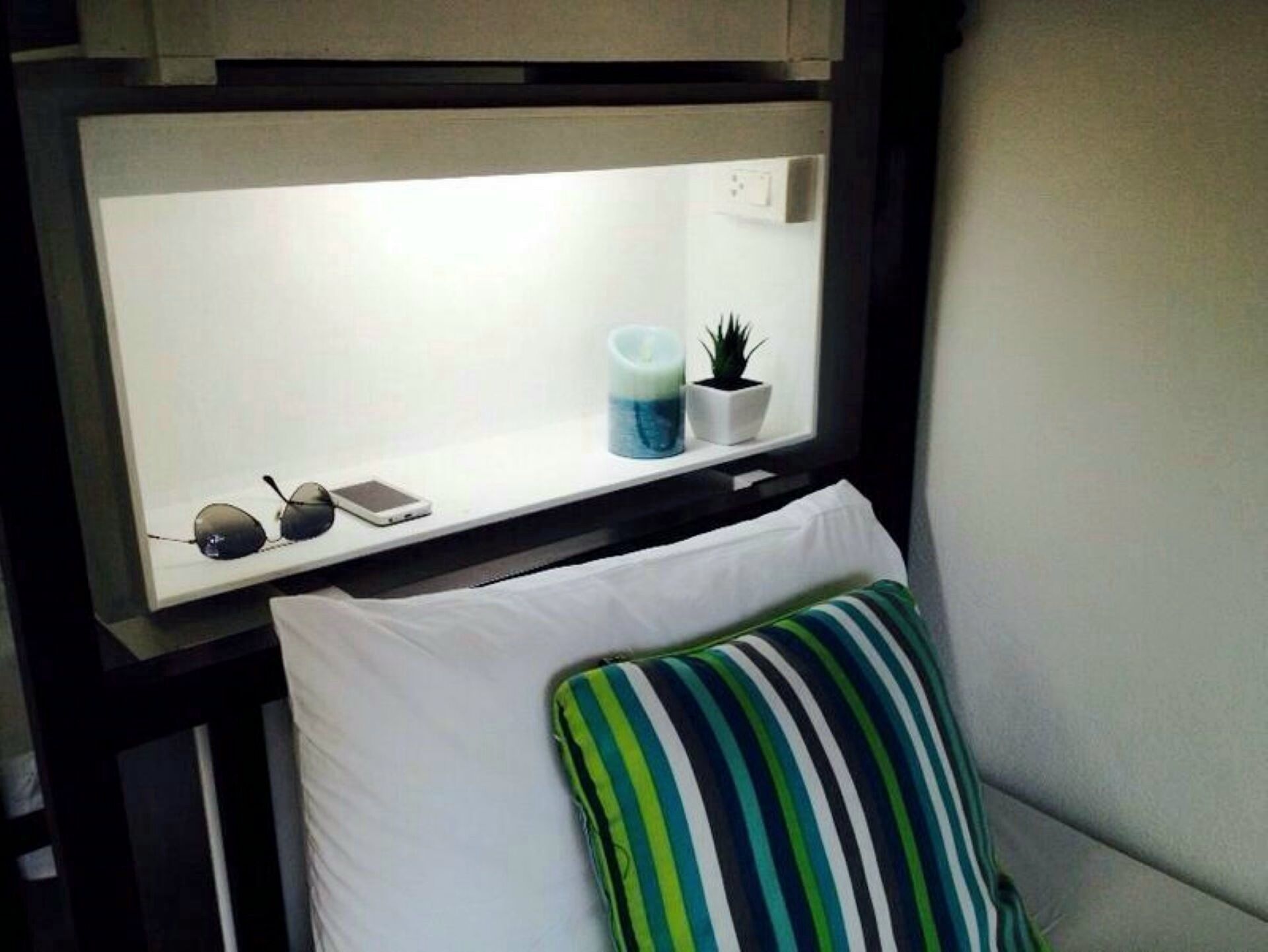 Cortinas blackout, Wi-Fi de cortesia, roupa de cama