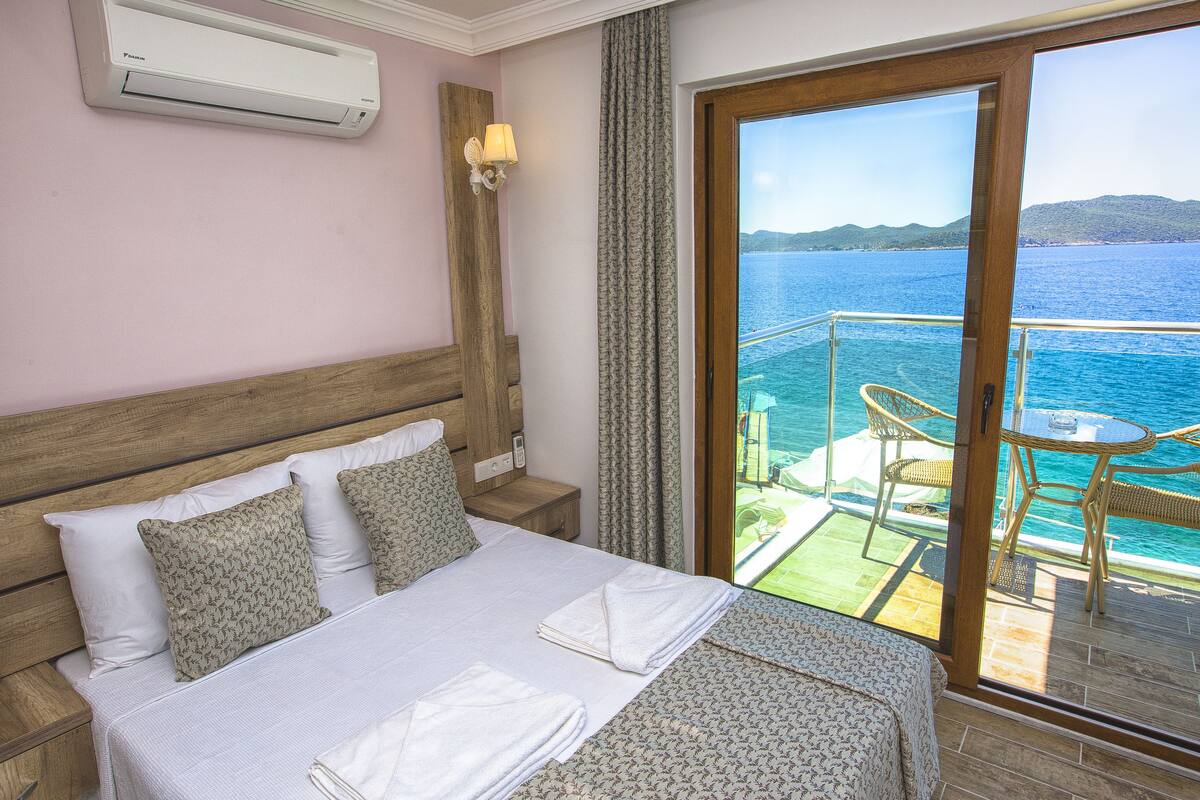 Standard Double Room, Sea View