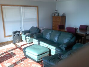 Interior - Fishing and Relaxtion at its best (blossvale)