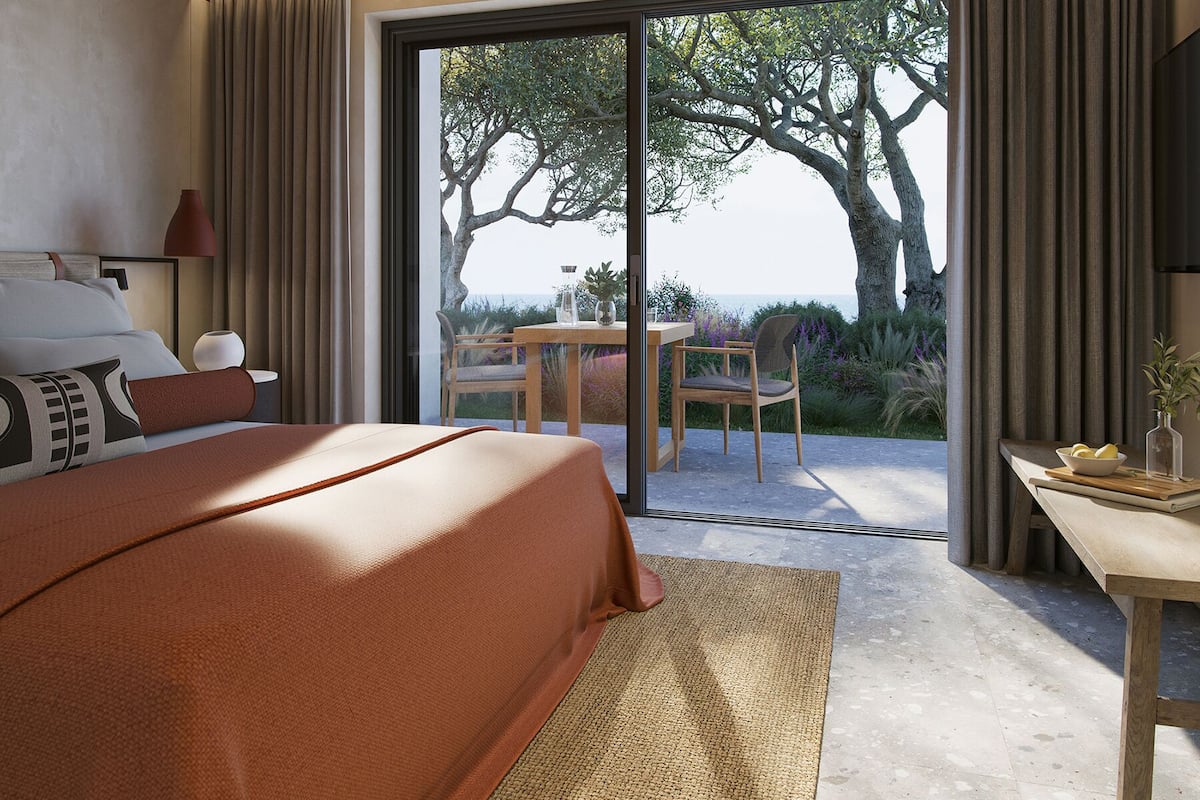 In-room safe, blackout curtains, free WiFi, bed sheets