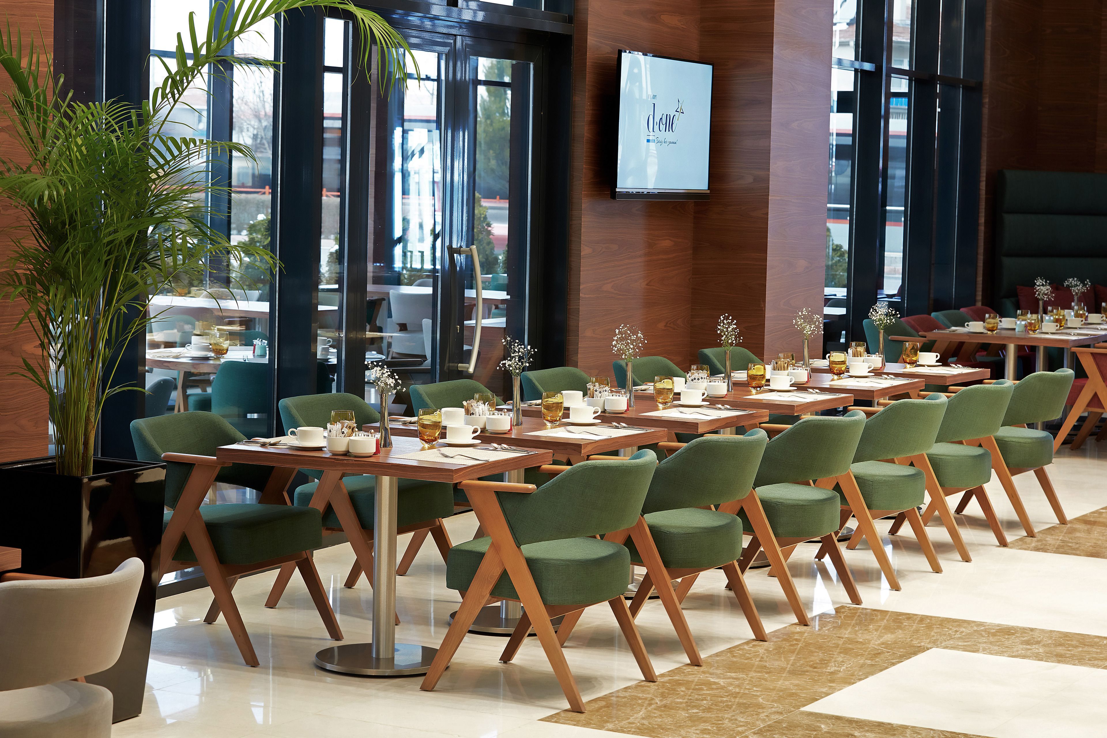 restaurant