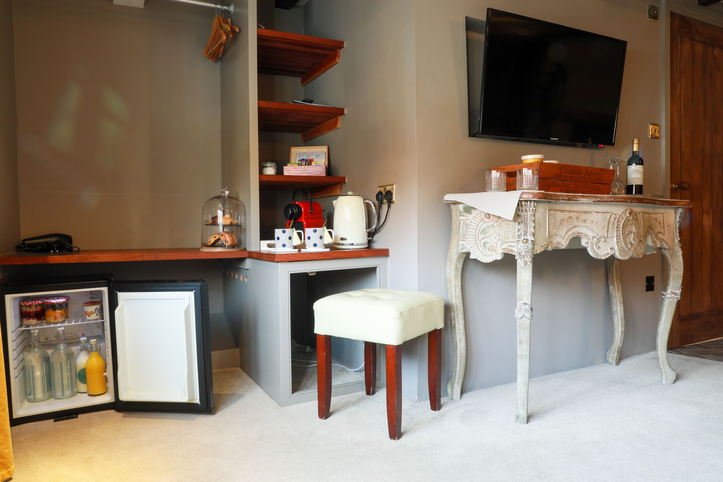 Chambre Double Exclusive, salle de bains attenante ( Room 1, No 7even ) | Équipements de la chambre