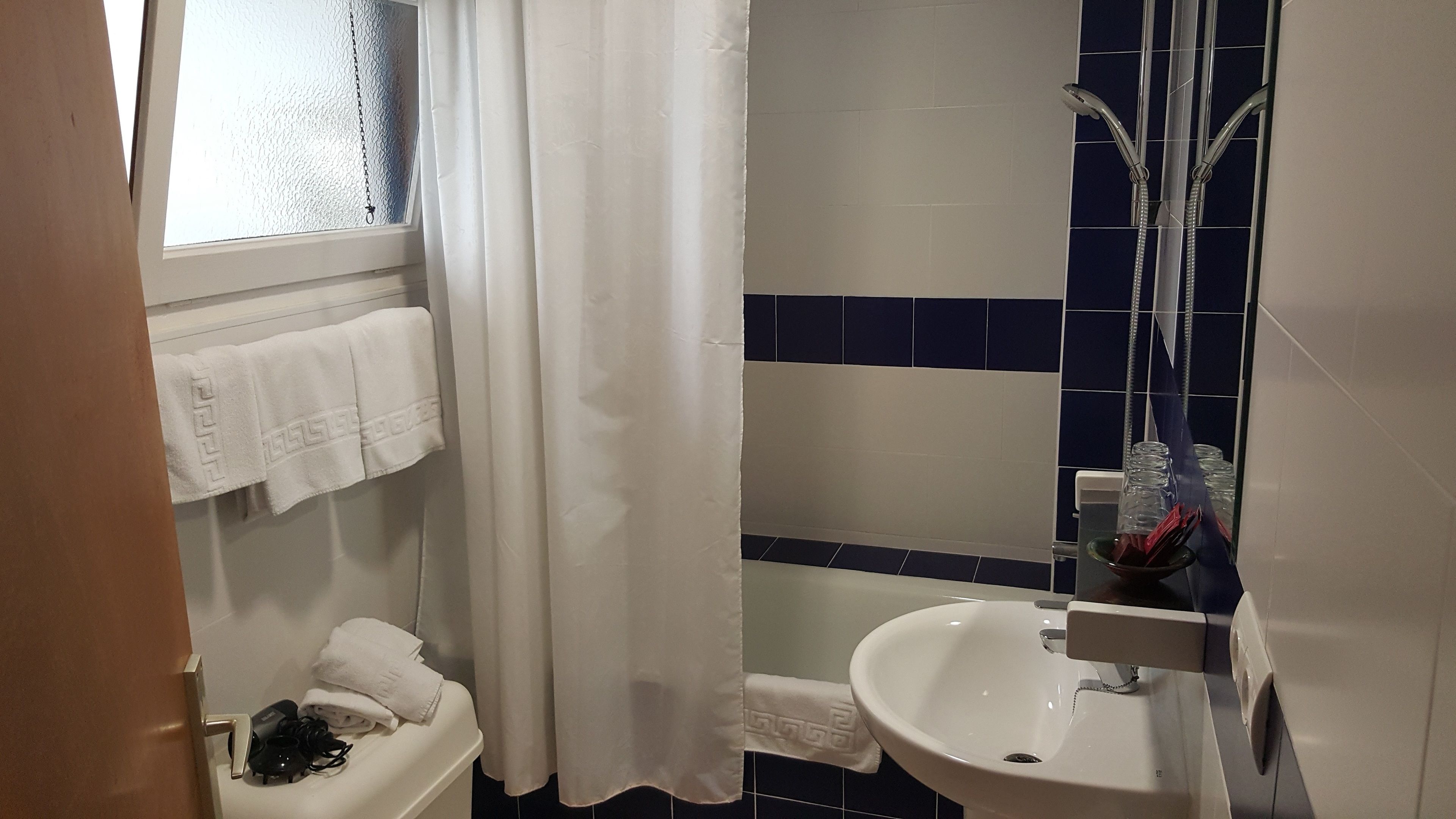 Foto - Hostal Residencia Catalina