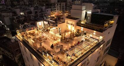 Pravasa Hotel Indore