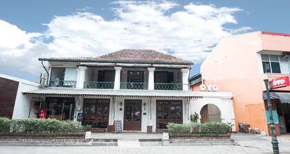 OYO 422 Achterhuis Guesthouse