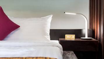 Premium bedding, free minibar items, in-room safe