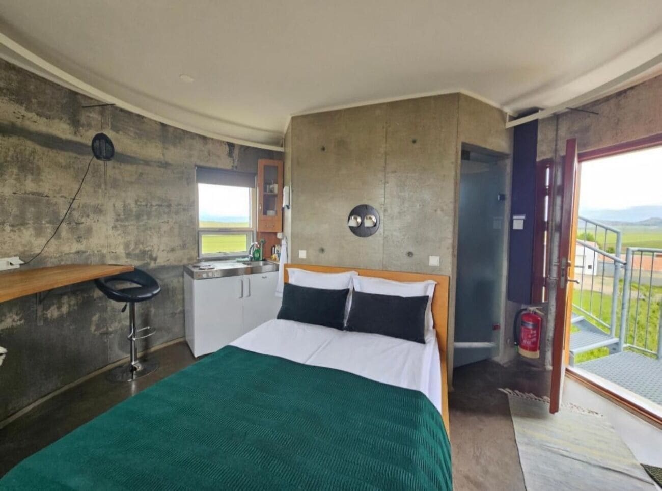 开间 | 遮光窗帘、免费 WiFi、床单