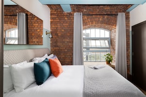Premium One Bedroom Apartment, Sofa Bed | Premium bedding, down comforters, memory foam beds