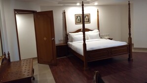 In-room safe, soundproofing, iron/ironing board (on request) - S HOTEL (Bengaluru)
