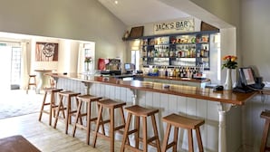 Unclassified image, 5 of 25, button - Soames Hotel & Jack's Bar (Nanyuki)
