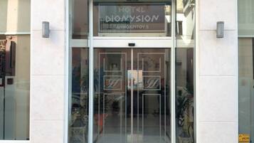 EntrĂ©e de lâhĂ©bergement