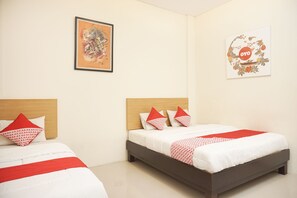Suite Keluarga | Meja kerja, Wi-Fi gratis, dan seprai linen