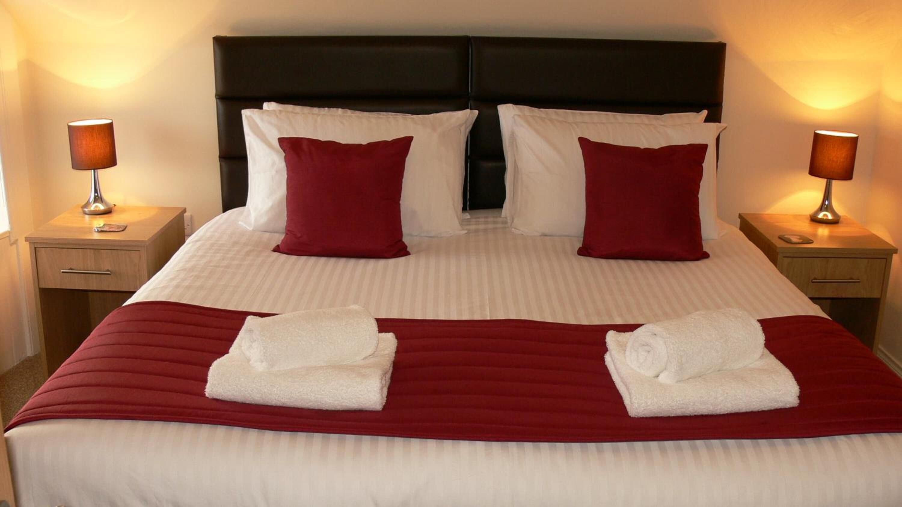 in-room safe, desk, free wifi, bed sheets