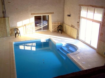 Piscine accessible de mi-mai jusque mi-septembre