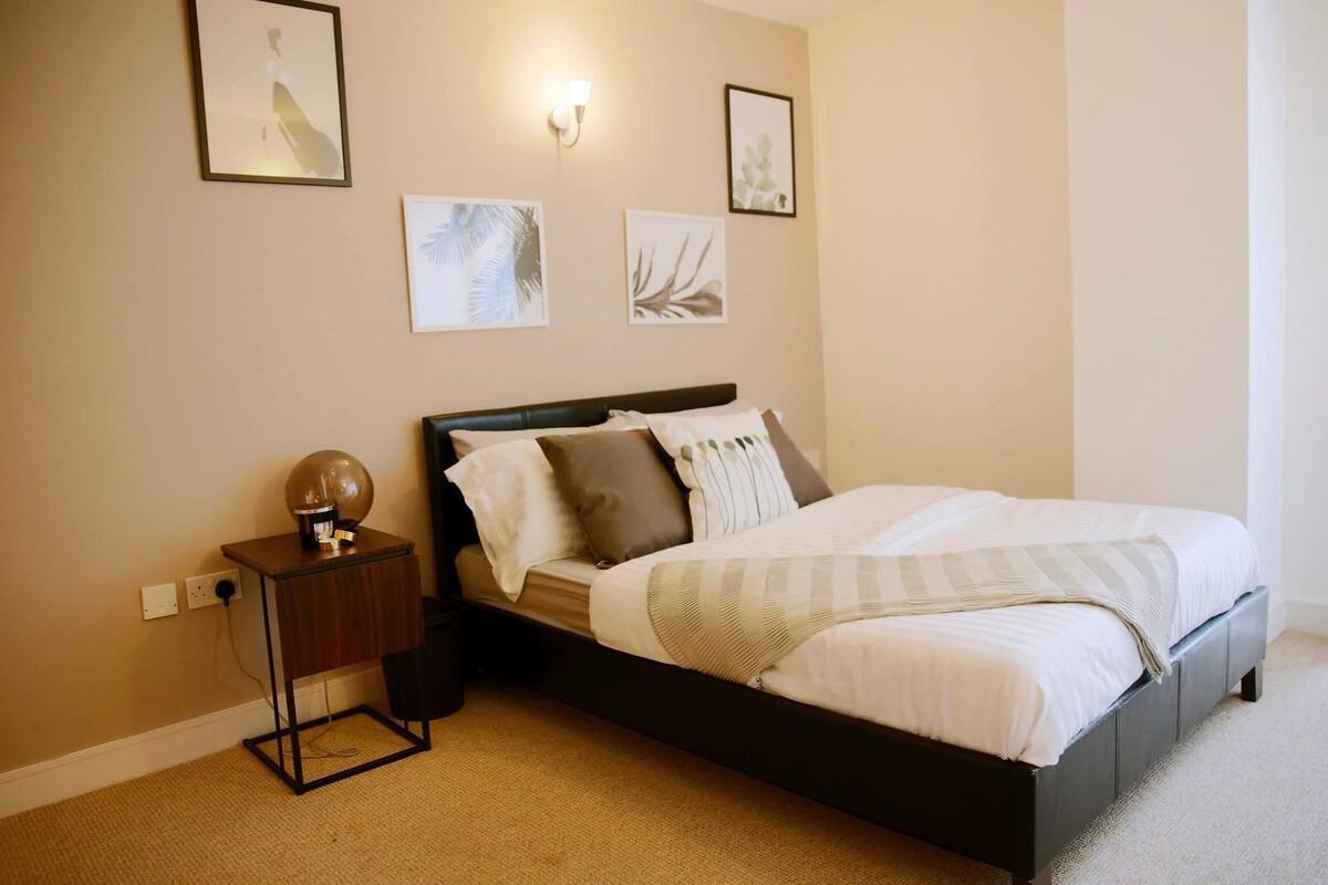 Luxury Apartment, 1 Double Bed, Non Smoking, City View