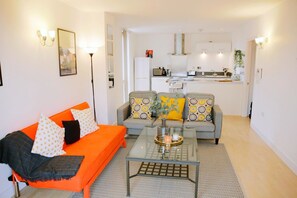 Luxury Apartment, 1 Double Bed, Non Smoking, City View