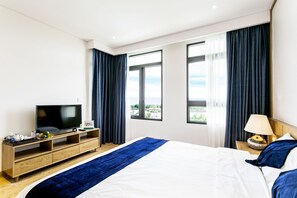 The Ocean Apartment