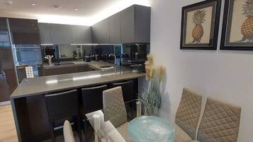 Leilighet – comfort, privat bad | Delt kjøkken