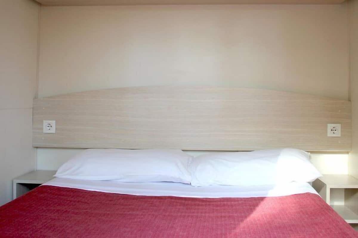 Mobil Karavan Basic, 2 kamar tidur | 2 kamar tidur dan didekorasi berbeda-beda