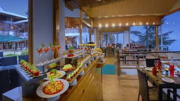 Daily buffet breakfast (INR 450 per person)