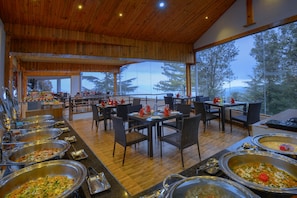 Daily buffet breakfast (INR 450 per person)
