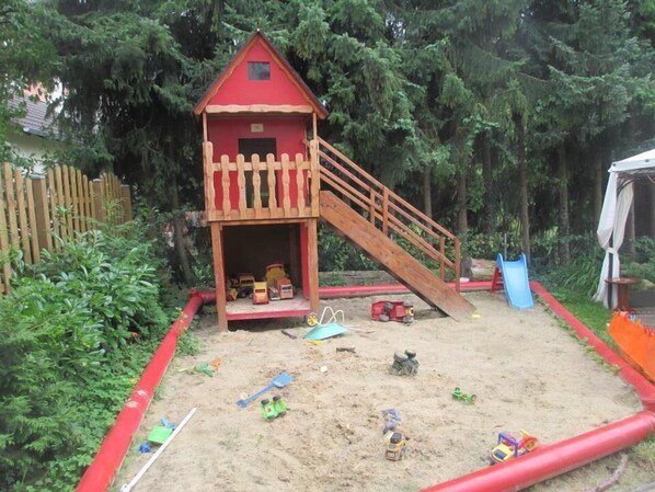 Aire de jeux - extérieure