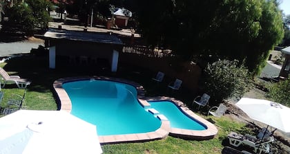 Victoria Oaks Guest House
