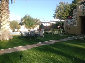 Chambre double | Ameublement unique, fer et planche à repasser, accès au Wi-Fi (inclus)