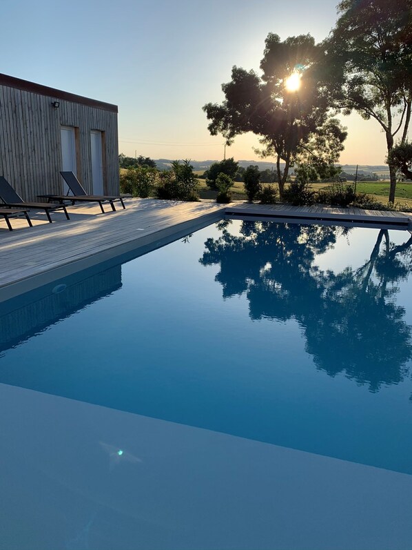 Piscine extérieure, piscine chauffée