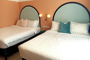 Double Double Room | 1 chambre, chambres insonorisées, fer et planche à repasser